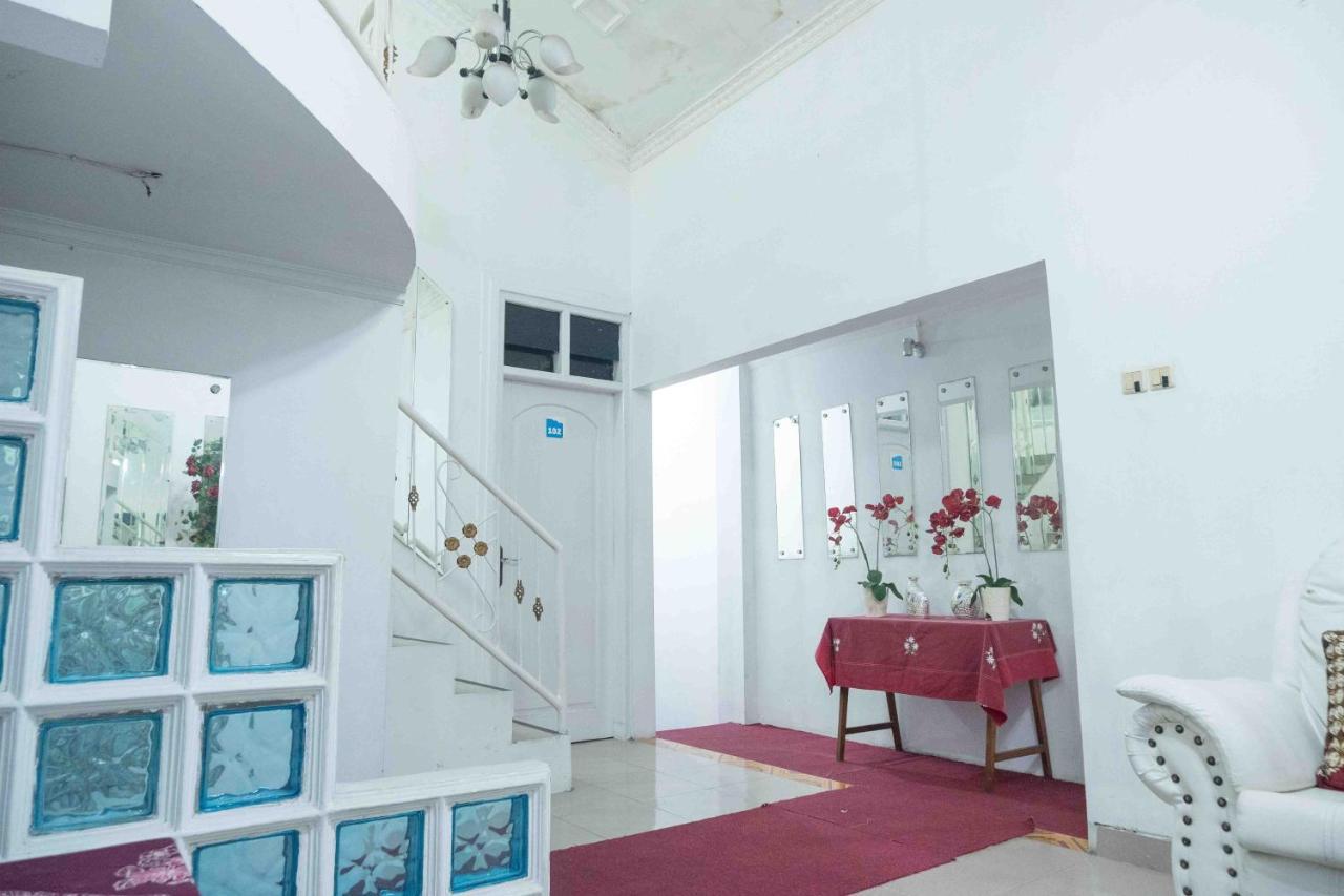 House Of Joy Sopalan Redpartner Hotel Kalasan Bagian luar foto